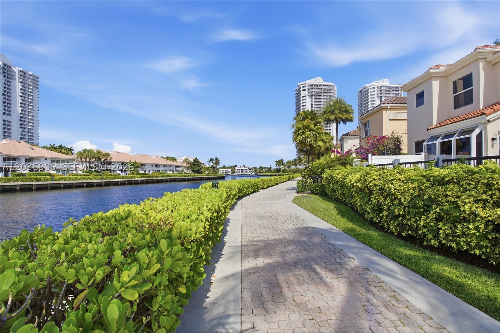 3722 NE 208th Ter, Aventura FL 33180