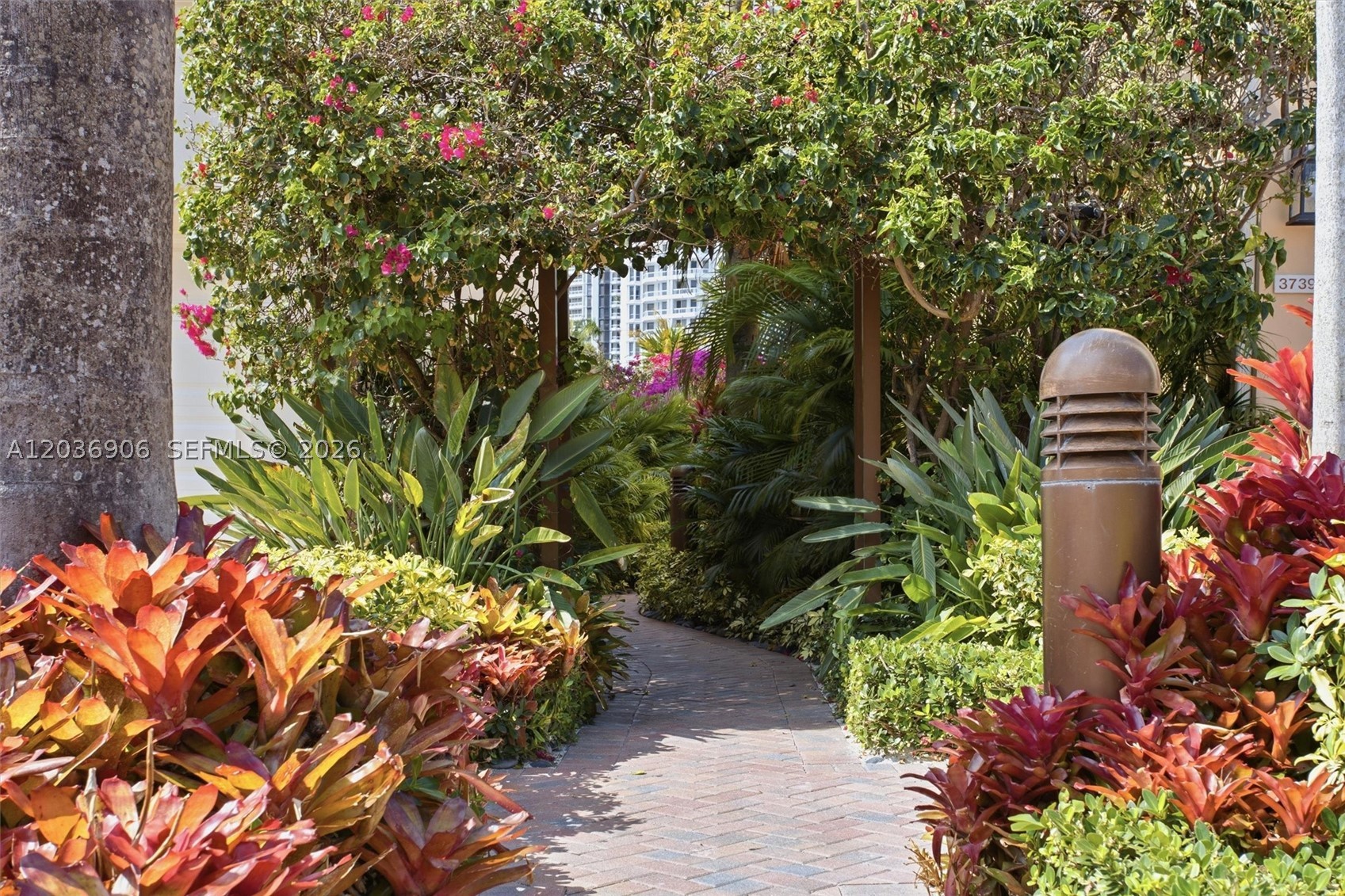 3722 NE 208th Ter, Aventura FL 33180