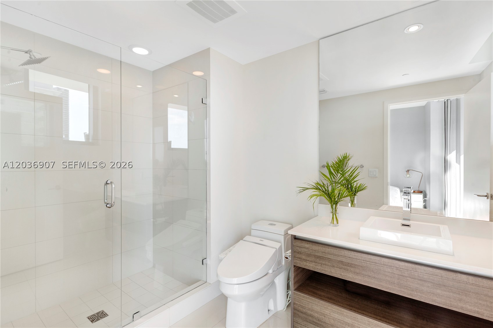 1100 S Miami Ave #1804, Miami FL 33130