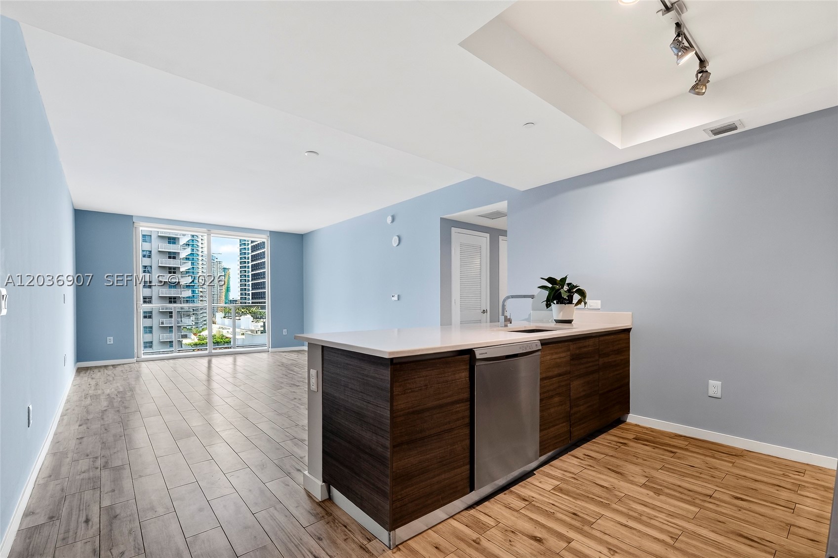 1100 S Miami Ave #1804, Miami FL 33130