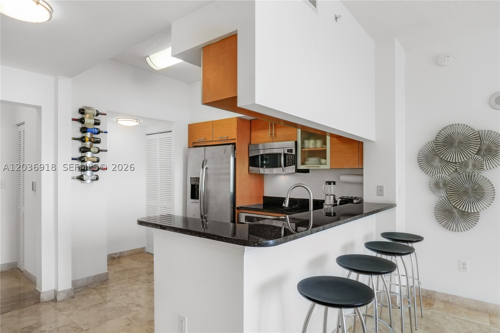 31 SE 5th St #3812, Miami FL 33131