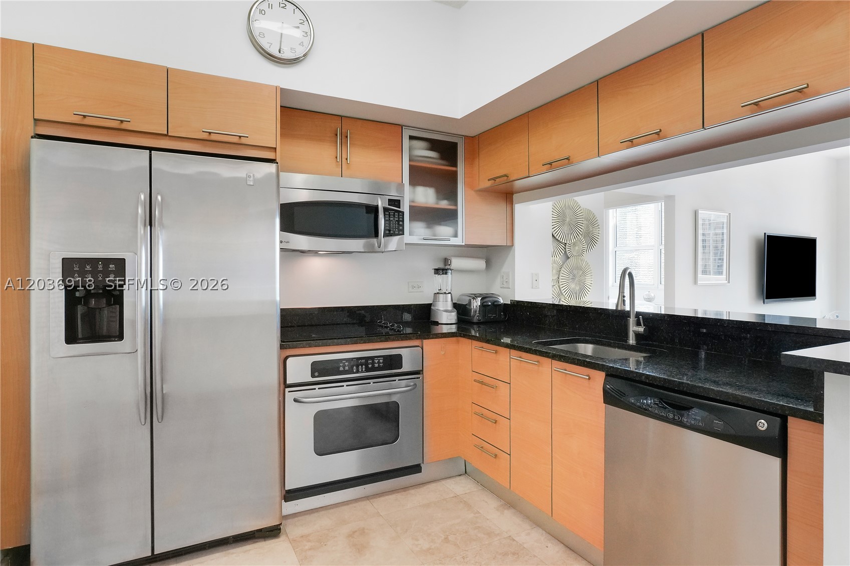 31 SE 5th St #3812, Miami FL 33131