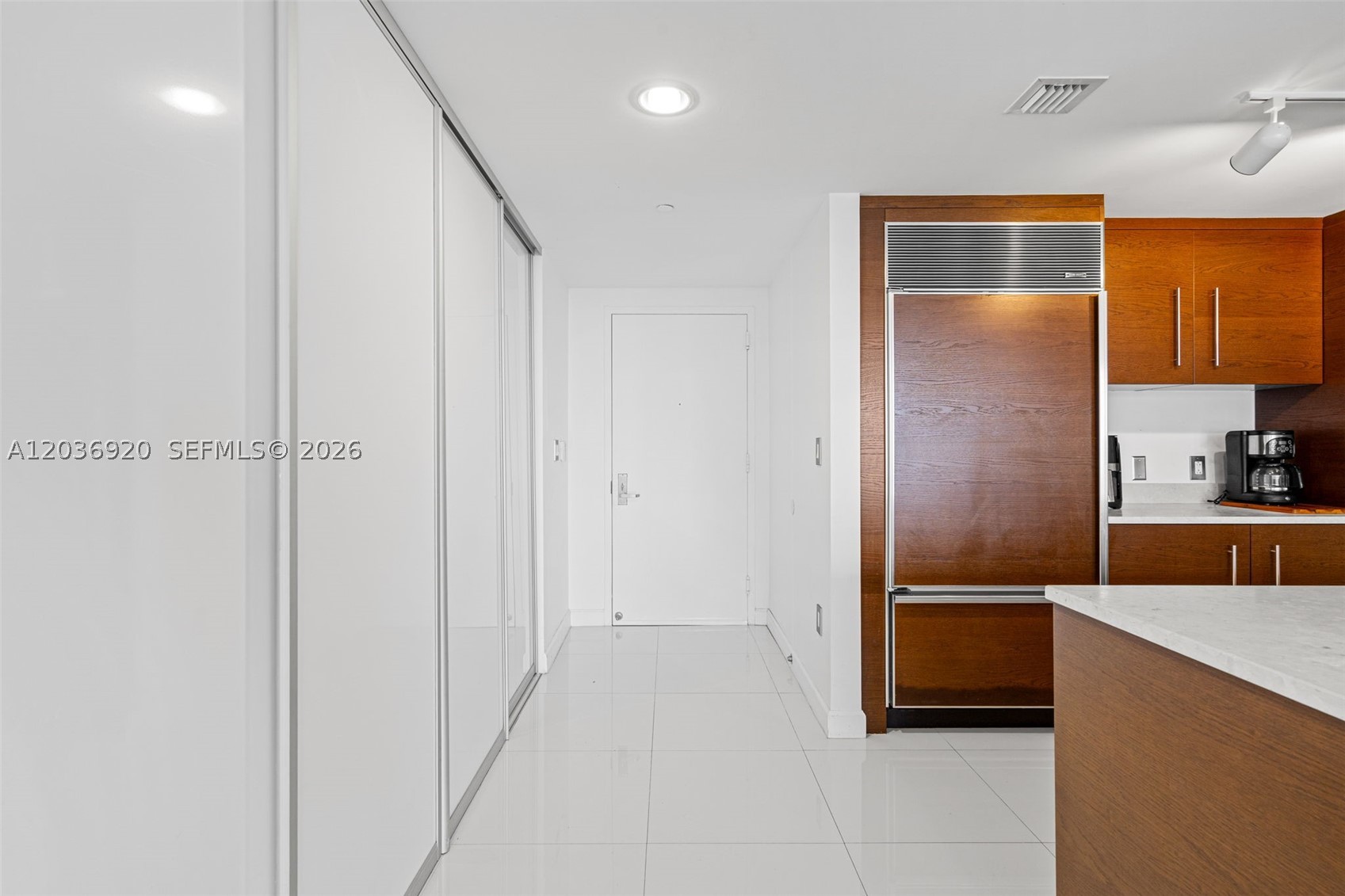 495 Brickell Ave #905, Miami FL 33131