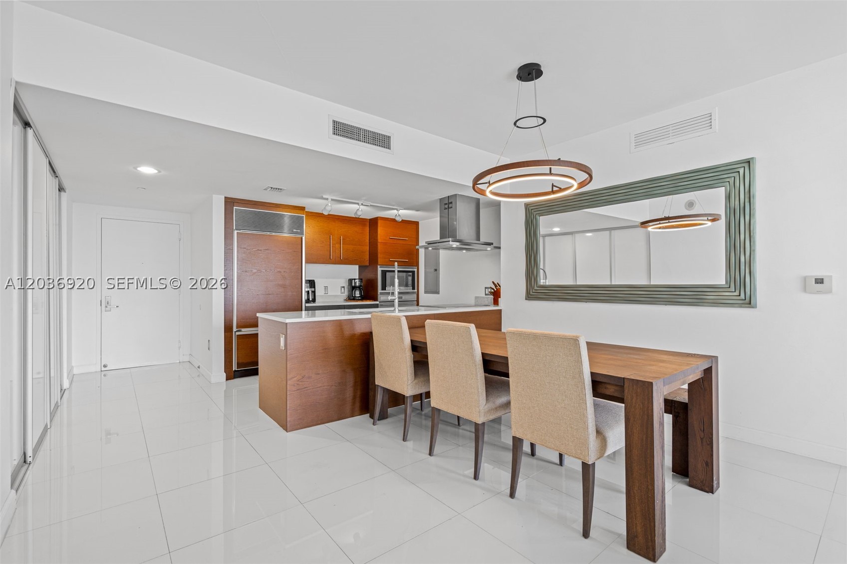 495 Brickell Ave #905, Miami FL 33131