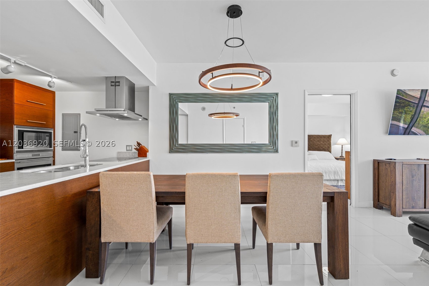 495 Brickell Ave #905, Miami FL 33131
