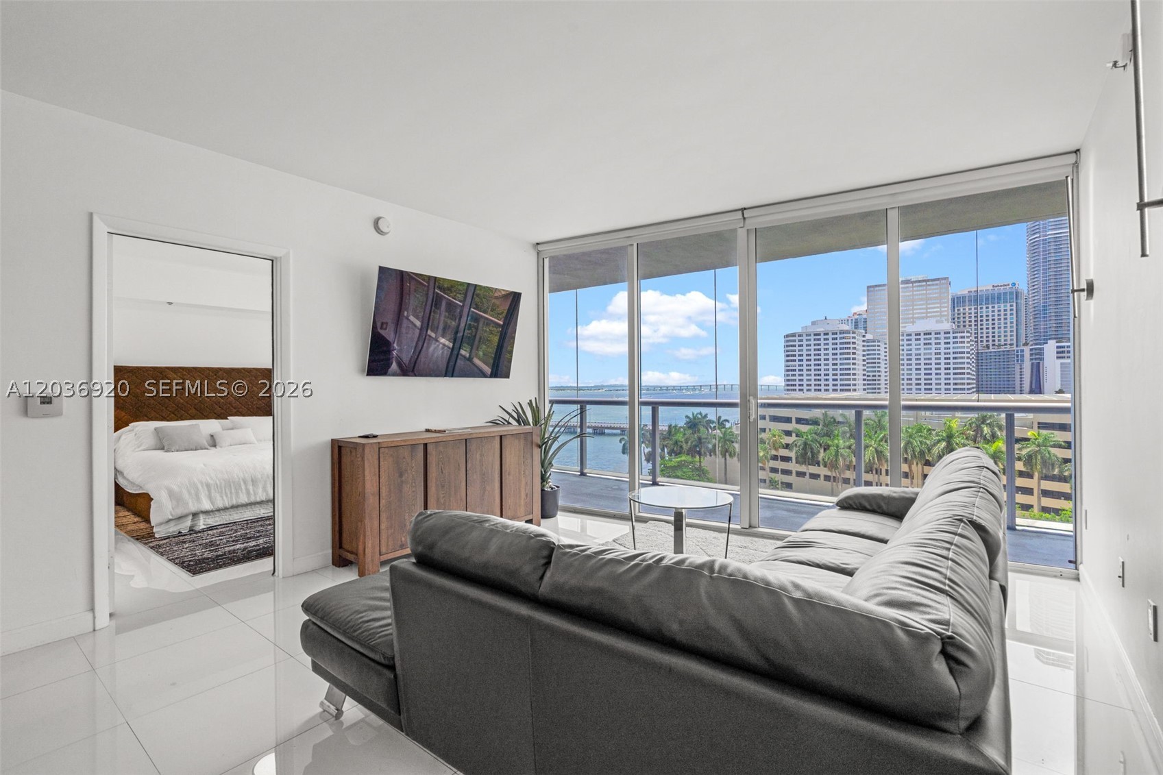 495 Brickell Ave #905, Miami FL 33131