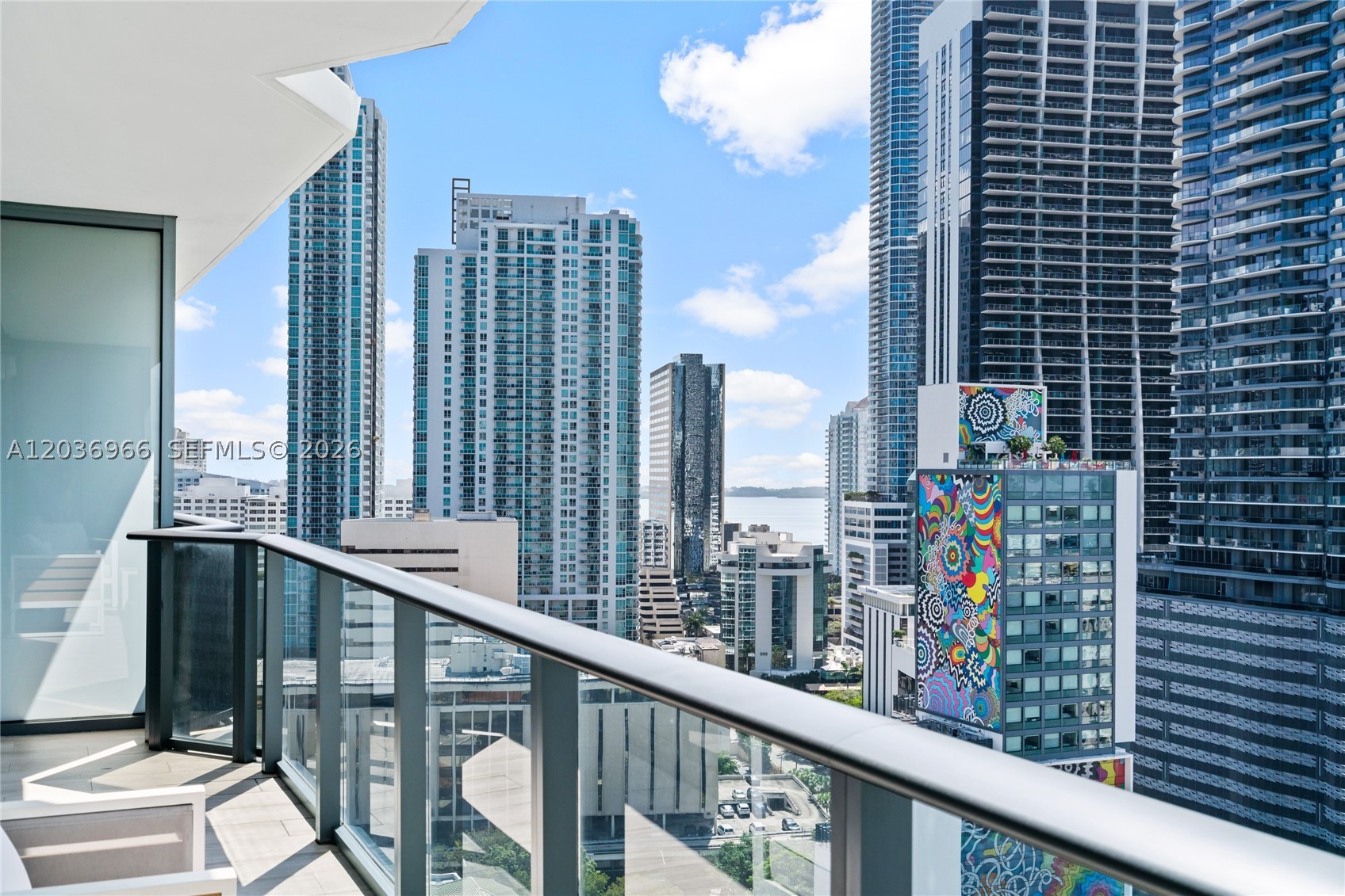 55 SW 9th St #1904, Miami FL 33130
