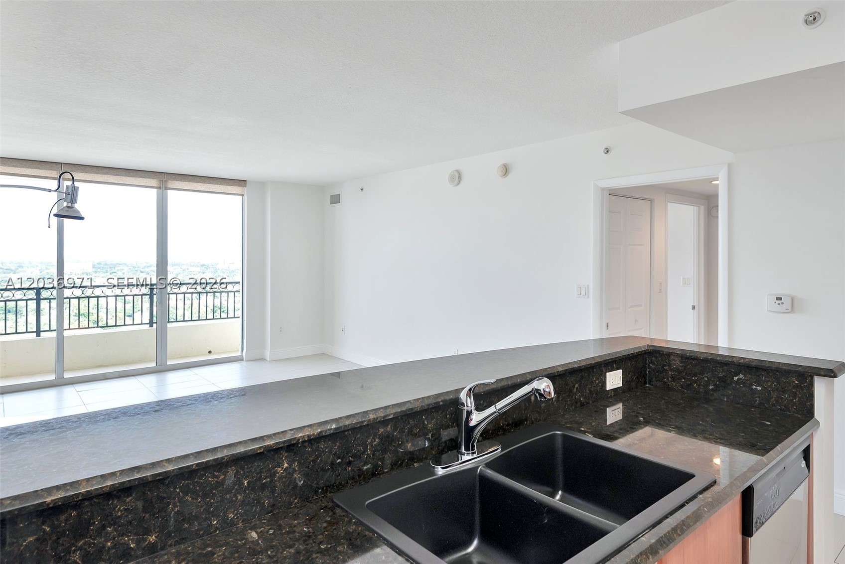 3232 SW 22nd St #1606, Miami FL 33145