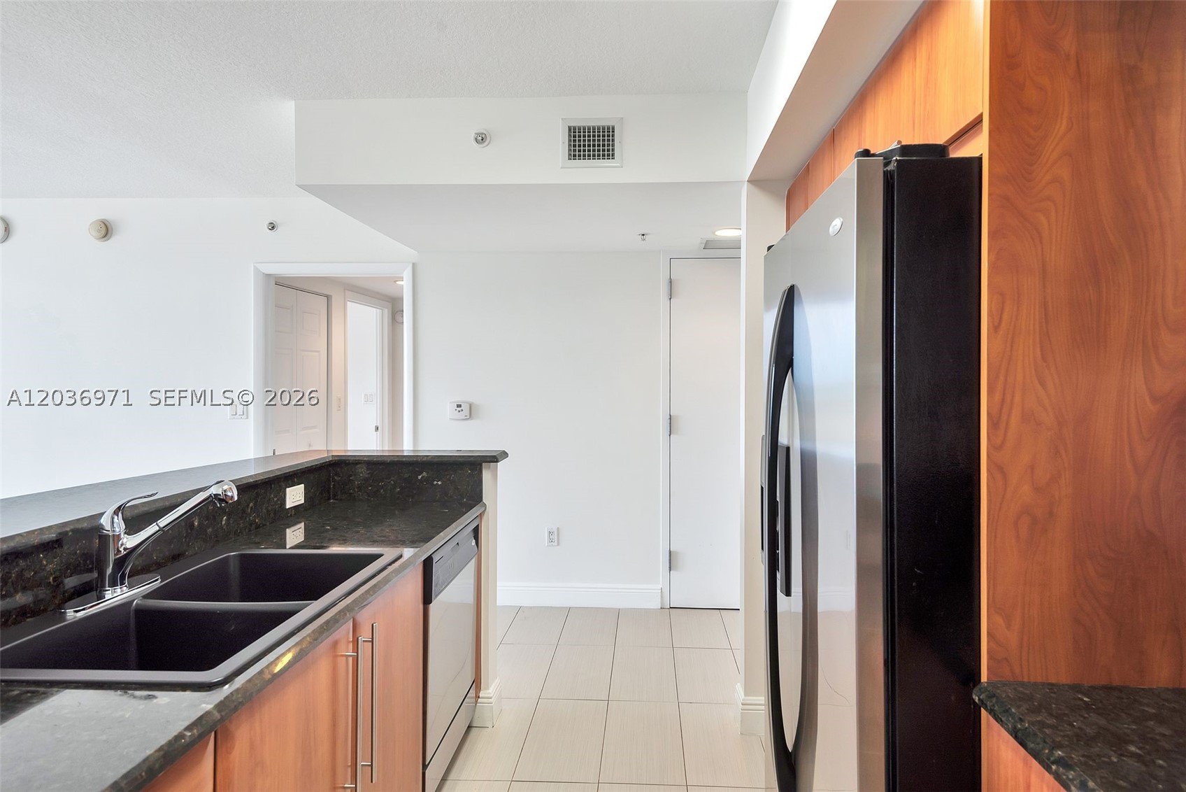 3232 SW 22nd St #1606, Miami FL 33145