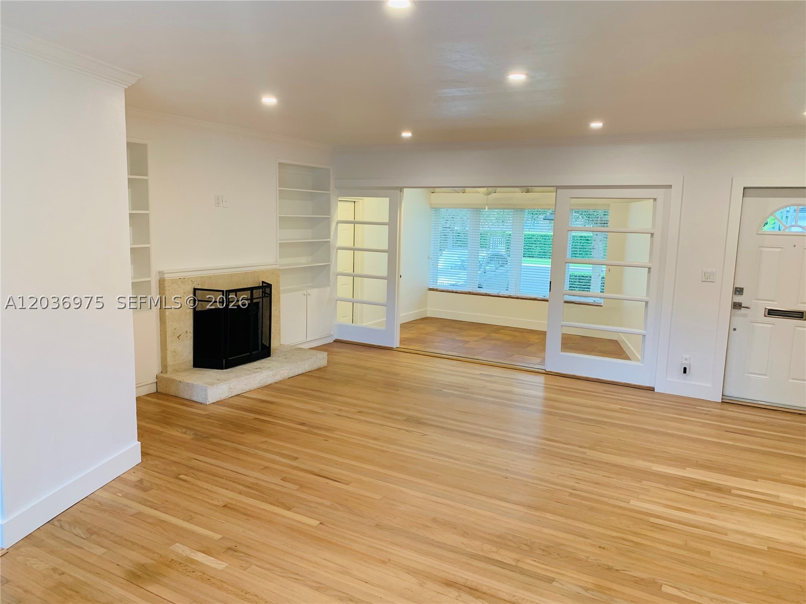 1244 S Alhambra Cir #1244, Coral Gables FL 33146