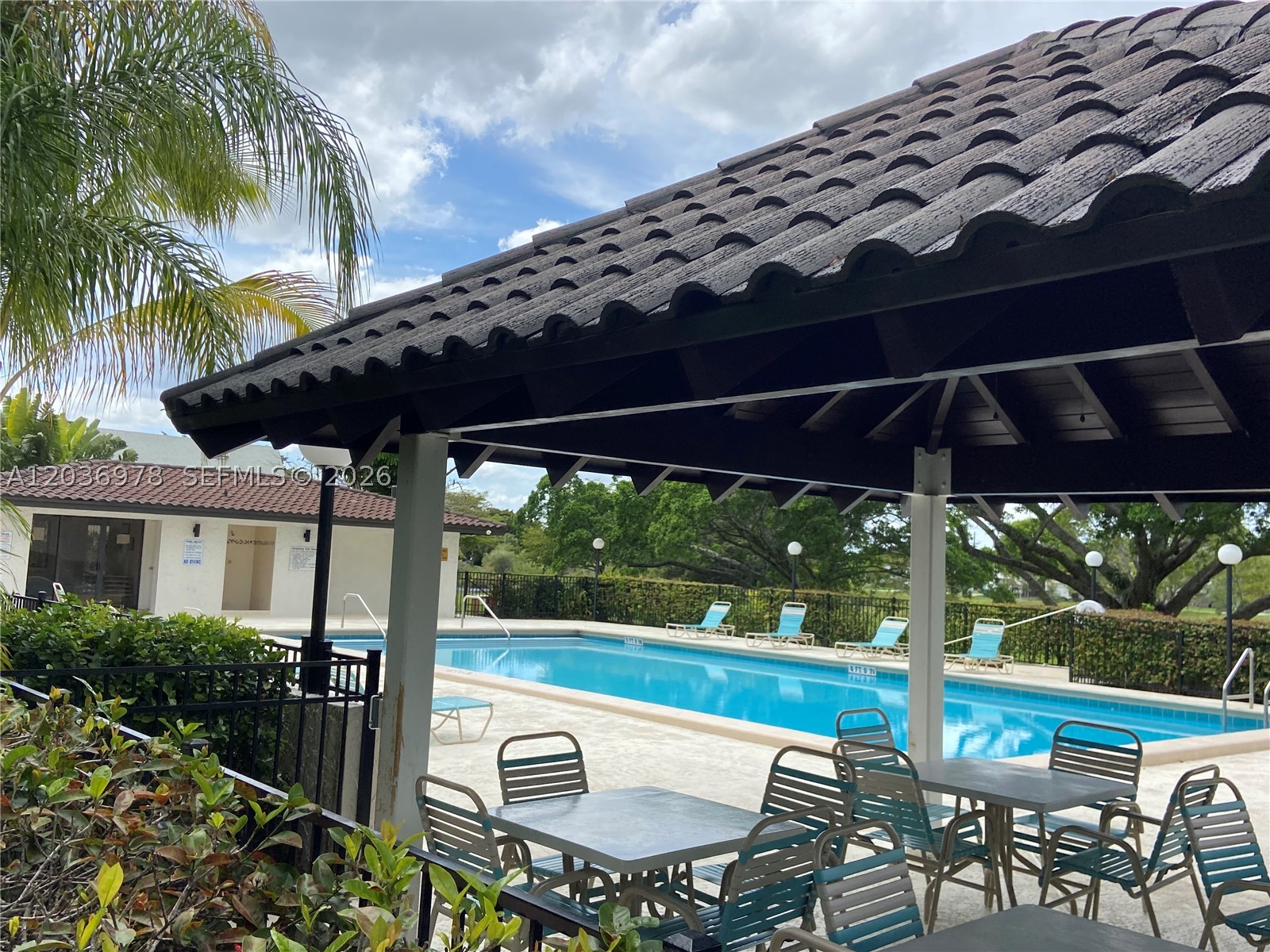 Miami FL 33173 - A12036978