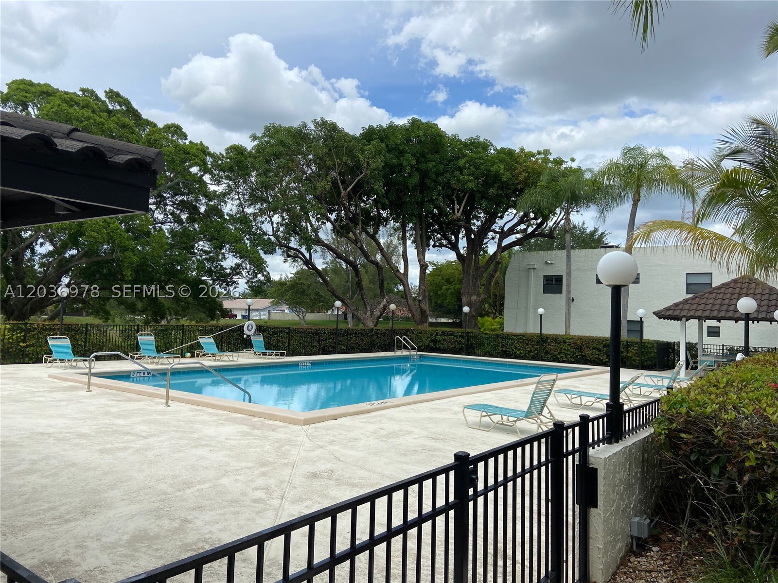 Miami FL 33173 - A12036978