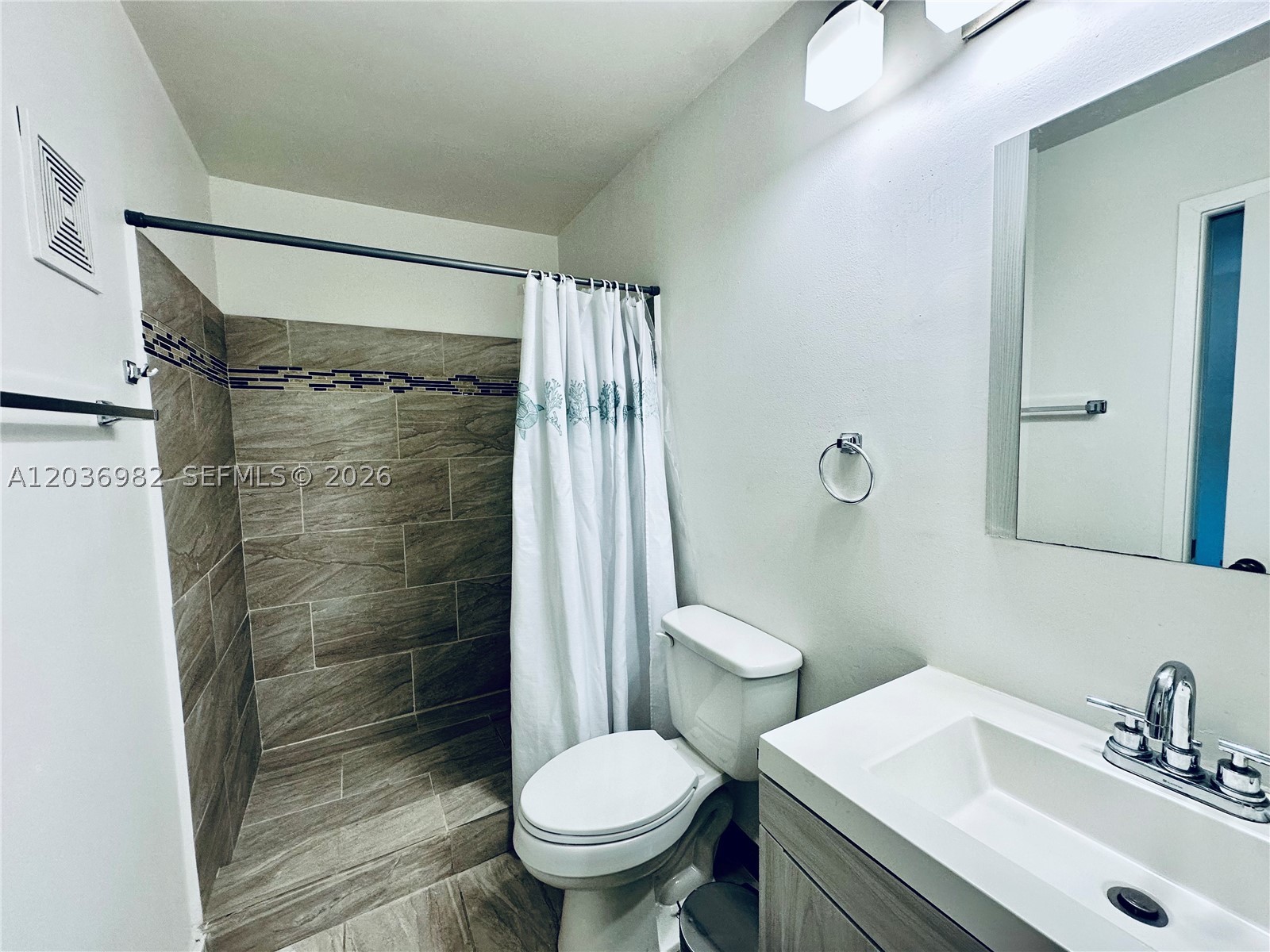 9703 Hammocks Blvd #108, Miami FL 33196