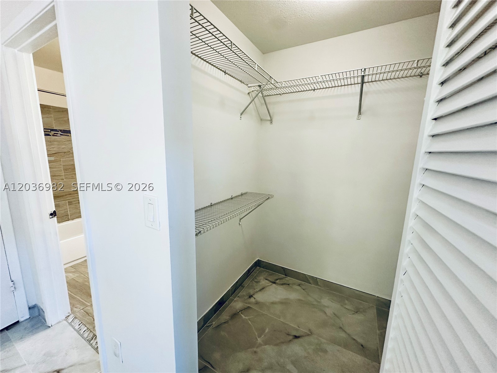 9703 Hammocks Blvd #108, Miami FL 33196