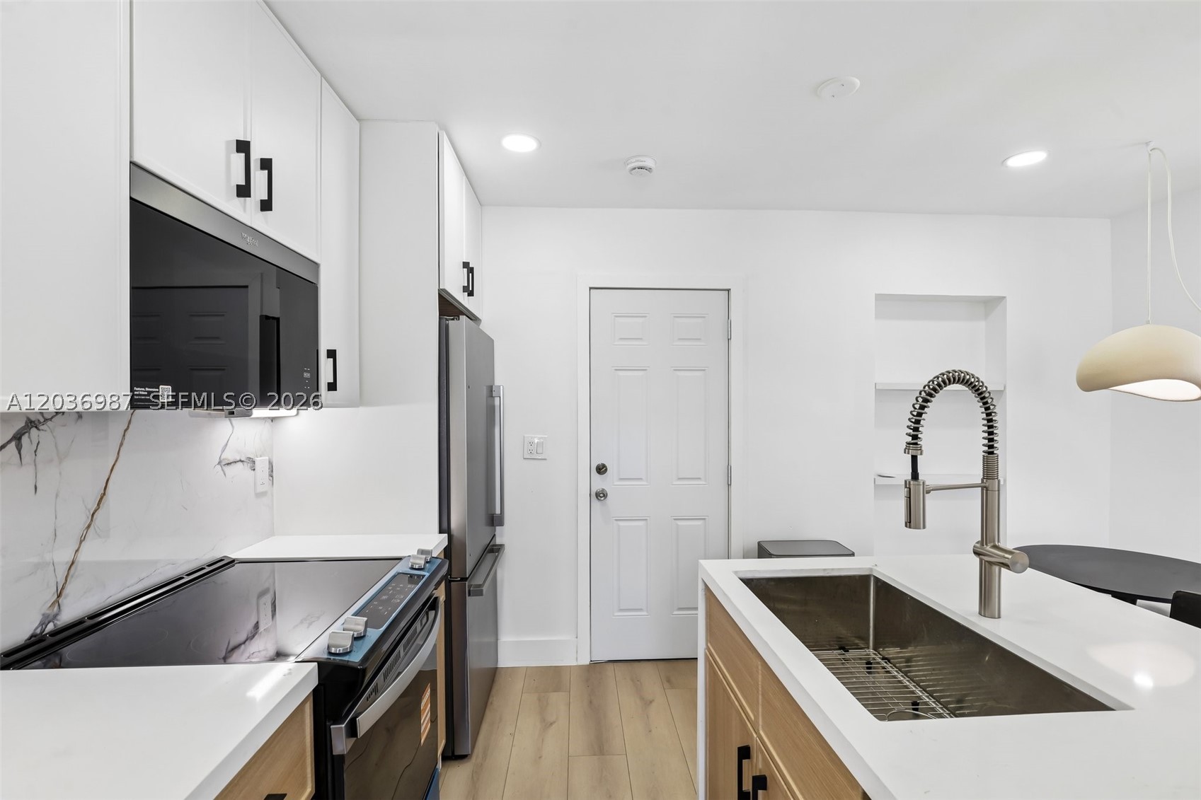 6595 SW 31st St #0, Miami FL 33155