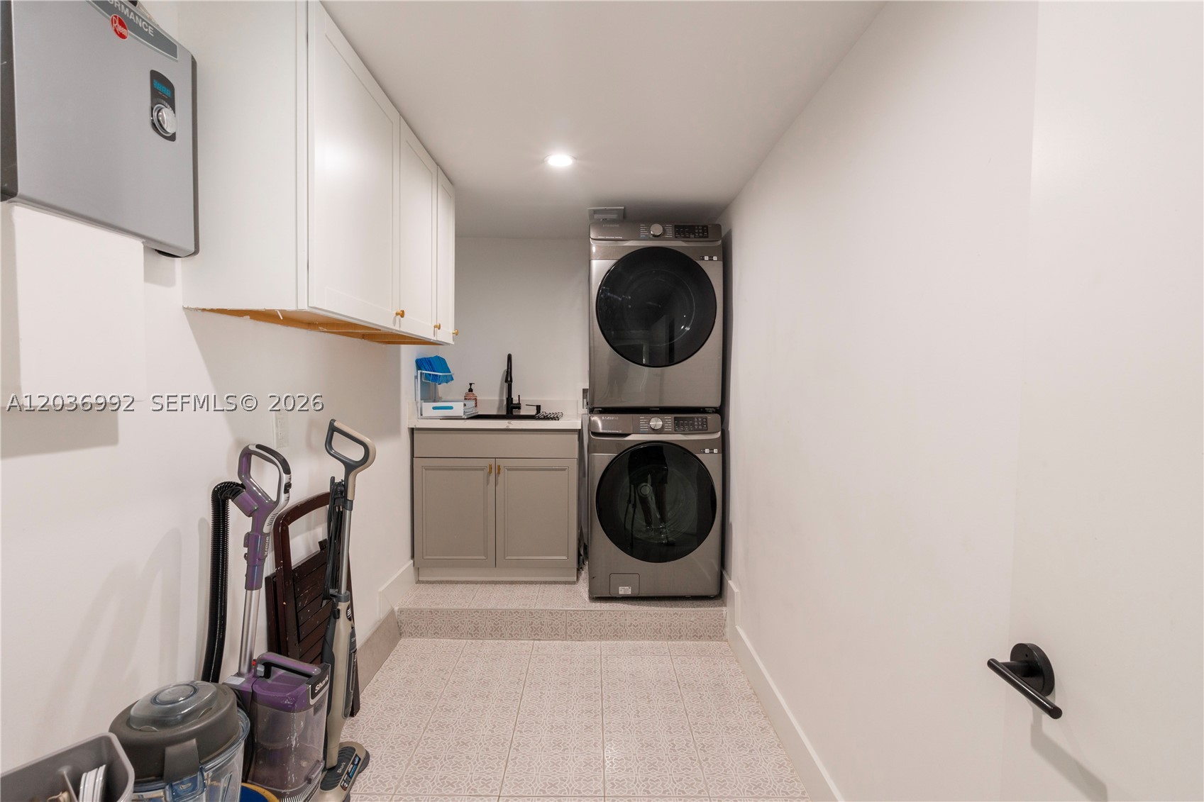 7970 SW 122nd St, Pinecrest FL 33156