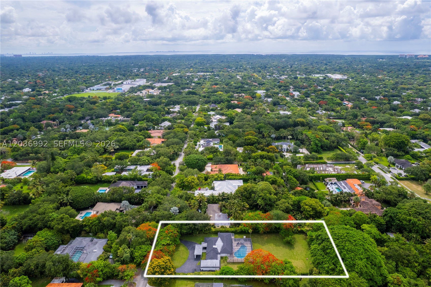 7970 SW 122nd St, Pinecrest FL 33156