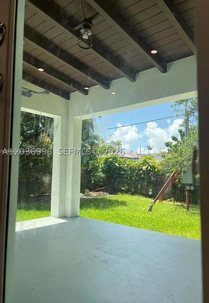 2250 SW 21 St, Miami FL 33145