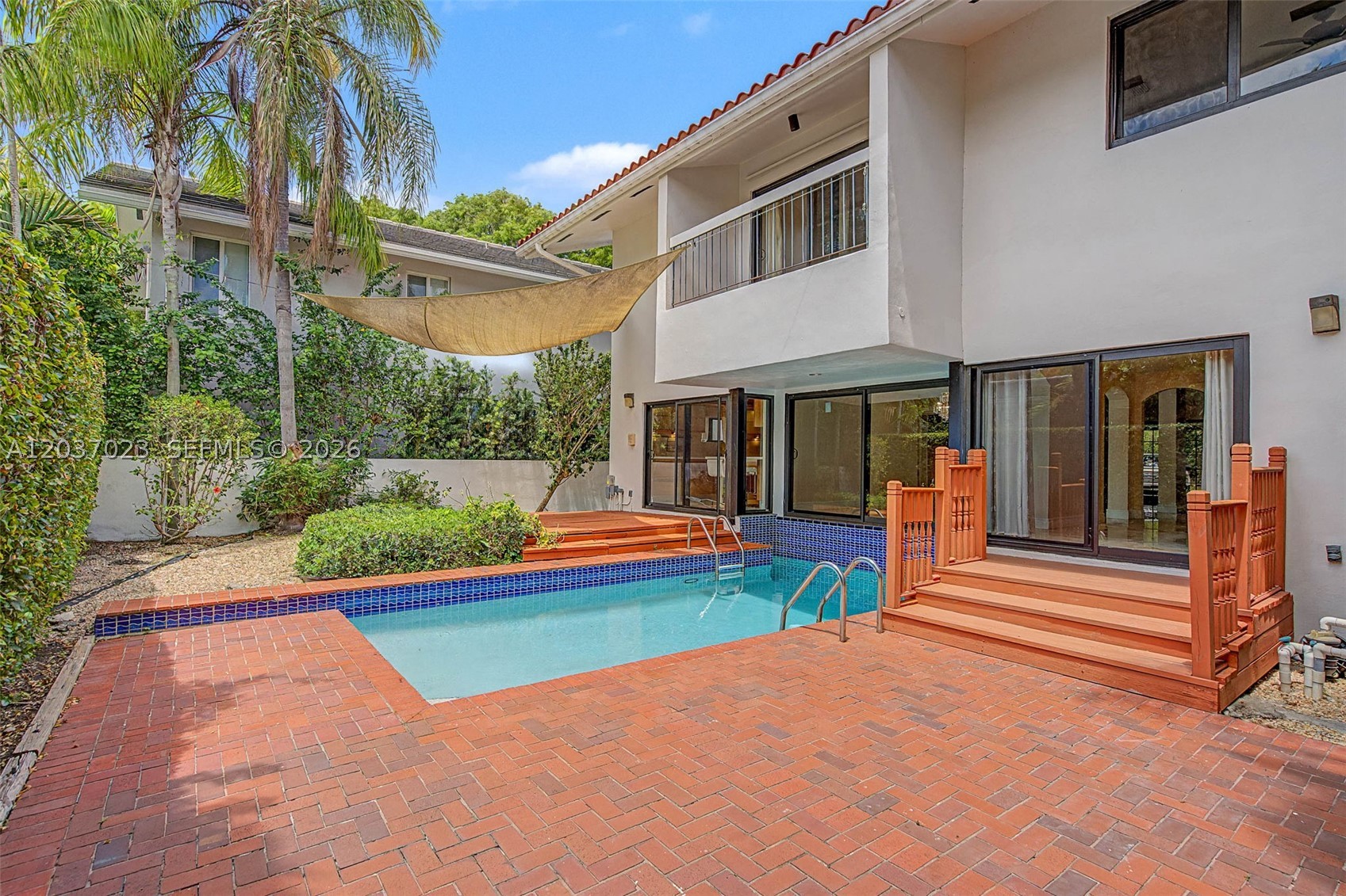 4950 San Amaro Dr, Coral Gables FL 33146