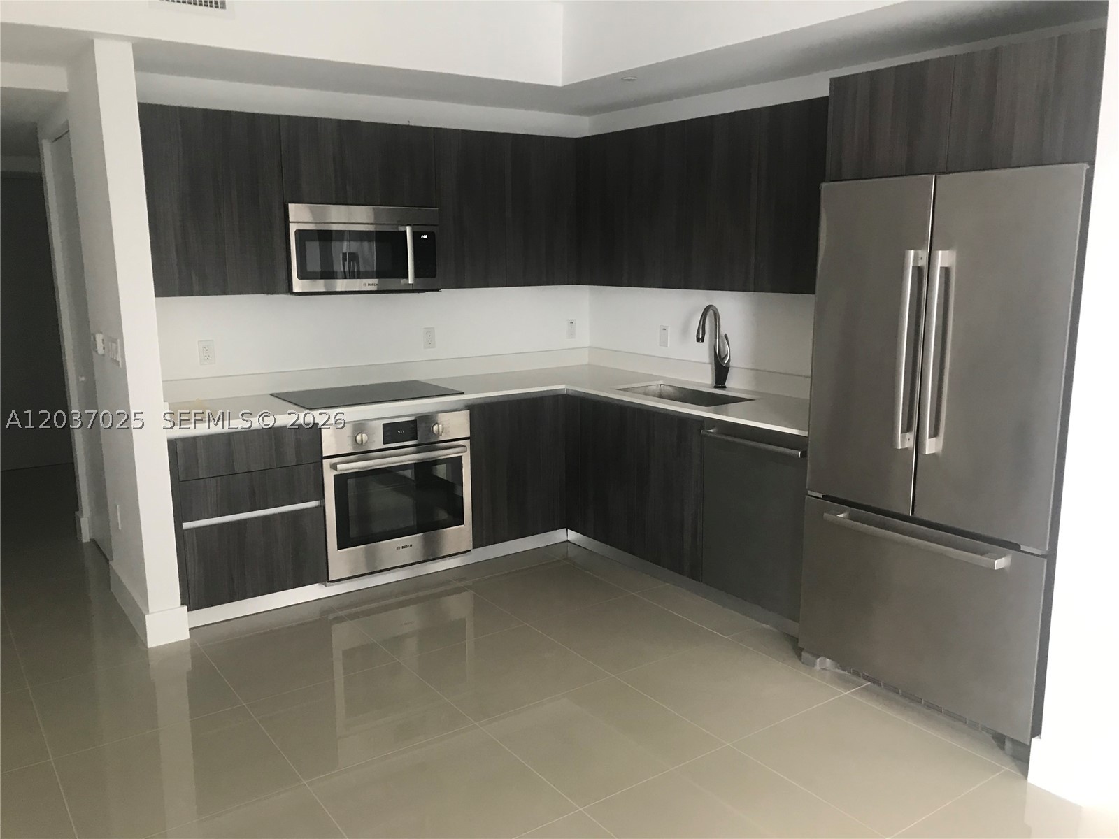 488 NE 18th St #3102, Miami FL 33132