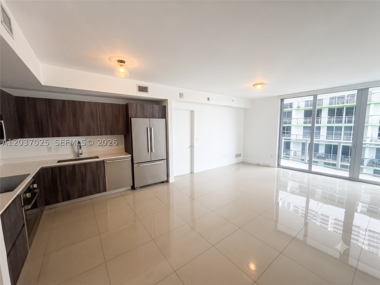 488 NE 18th St #3102, Miami FL 33132