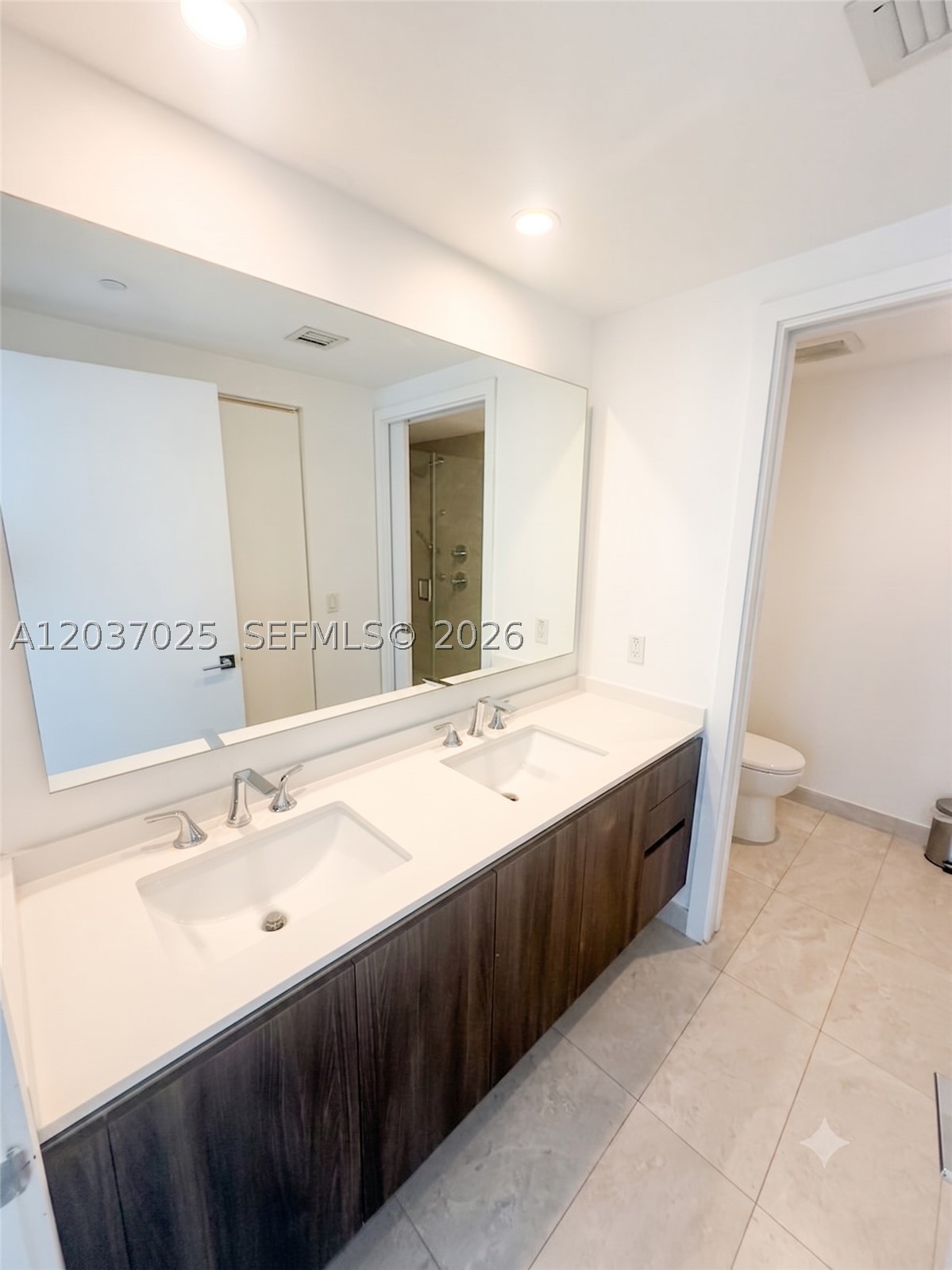 488 NE 18th St #3102, Miami FL 33132