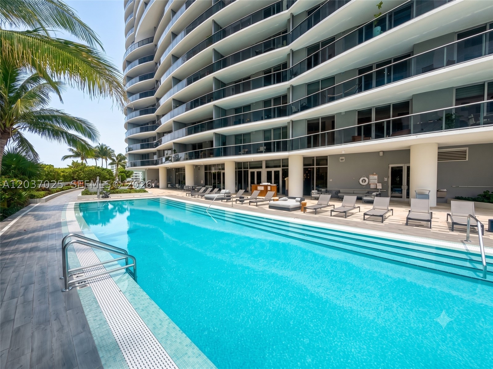 488 NE 18th St #3102, Miami FL 33132