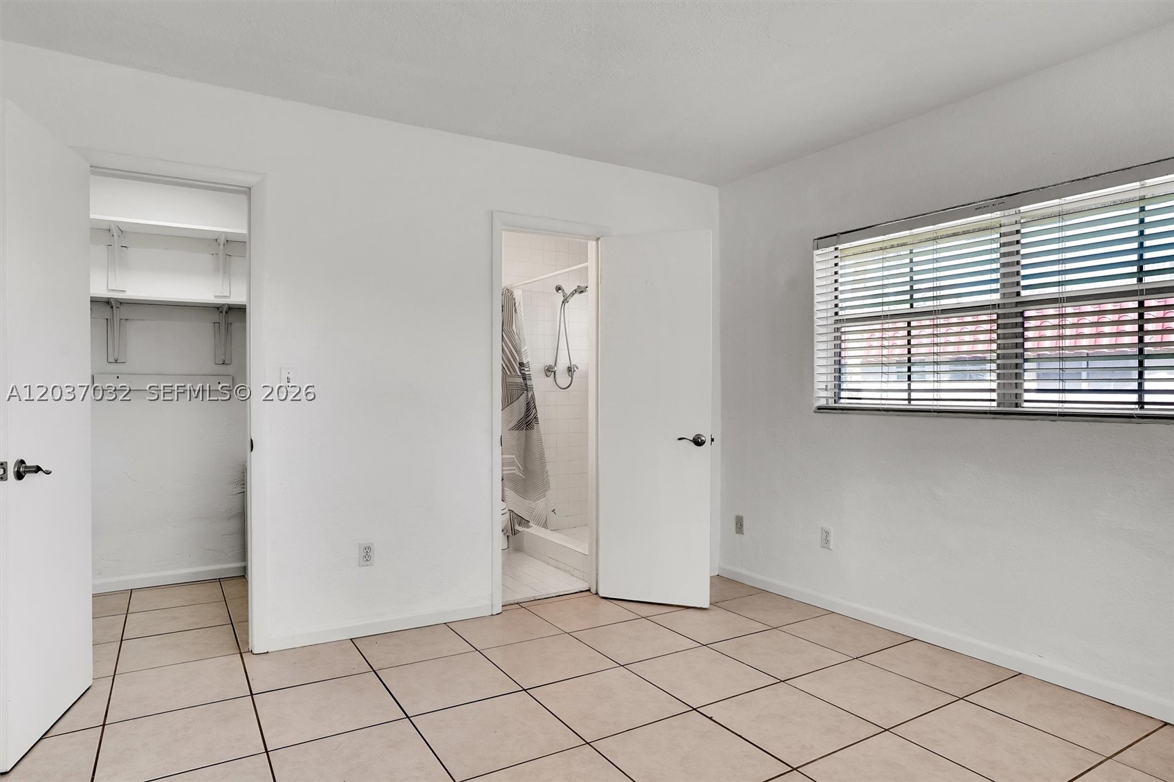 Pinecrest FL 33156 - A12037032