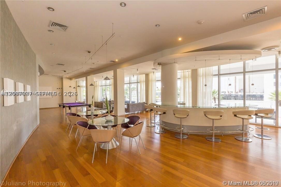 10275 Collins Ave #1404, Bal Harbour FL 33154