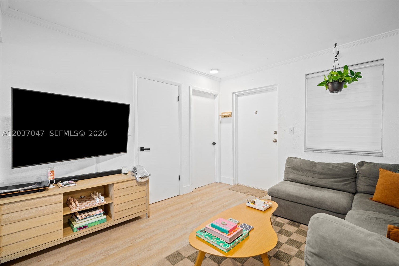 2575 SW 27th Ave #304, Miami FL 33133