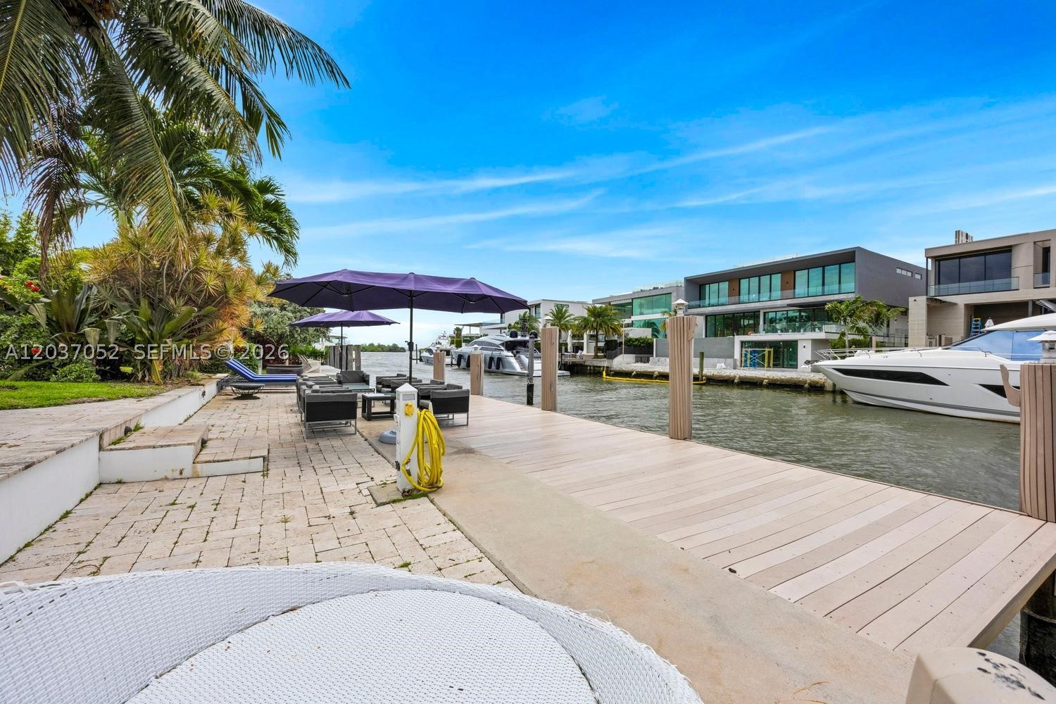 1074 NE Little River Dr, Miami FL 33138