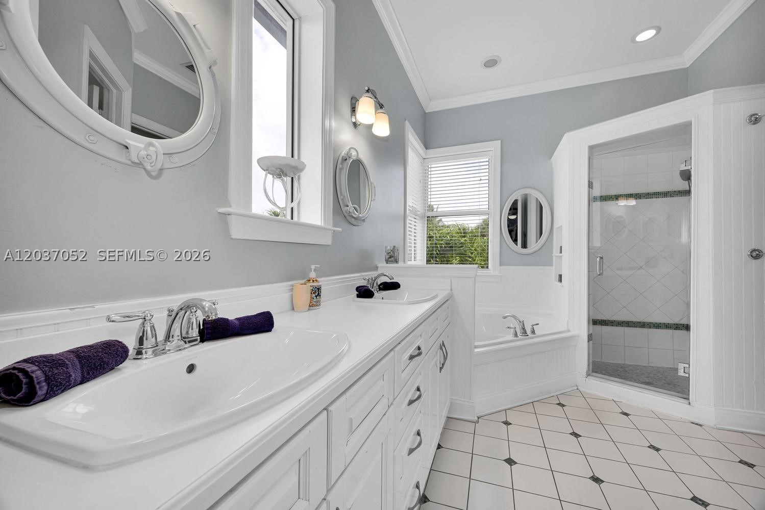 1074 NE Little River Dr, Miami FL 33138