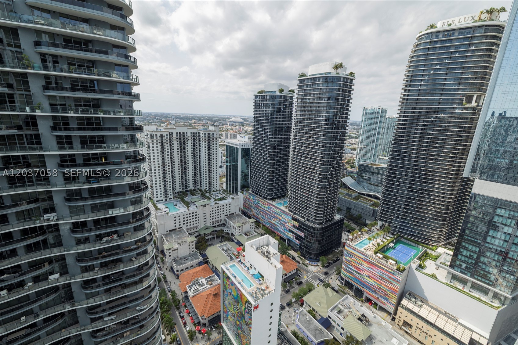 1010 Brickell Ave #4311, Miami FL 33131