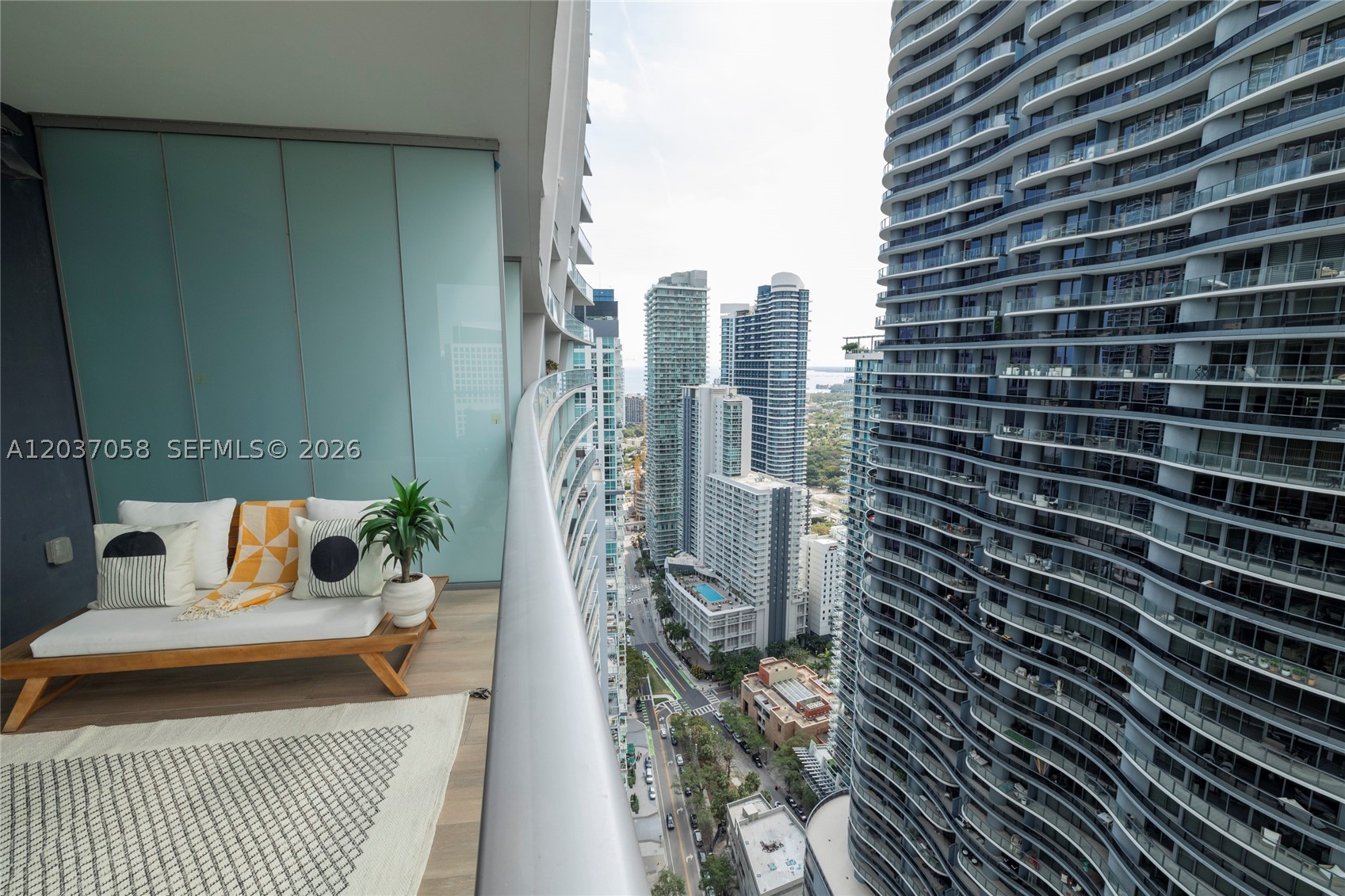 1010 Brickell Ave #4311, Miami FL 33131