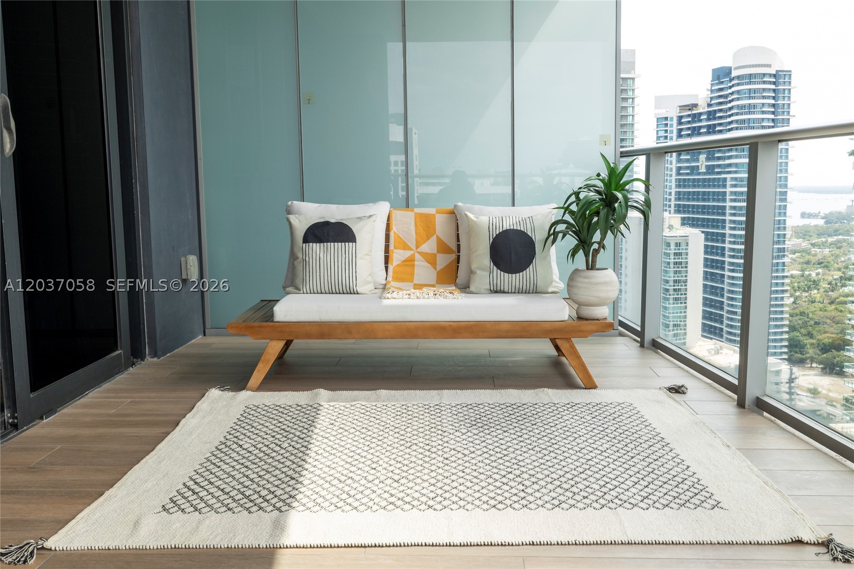 1010 Brickell Ave #4311, Miami FL 33131