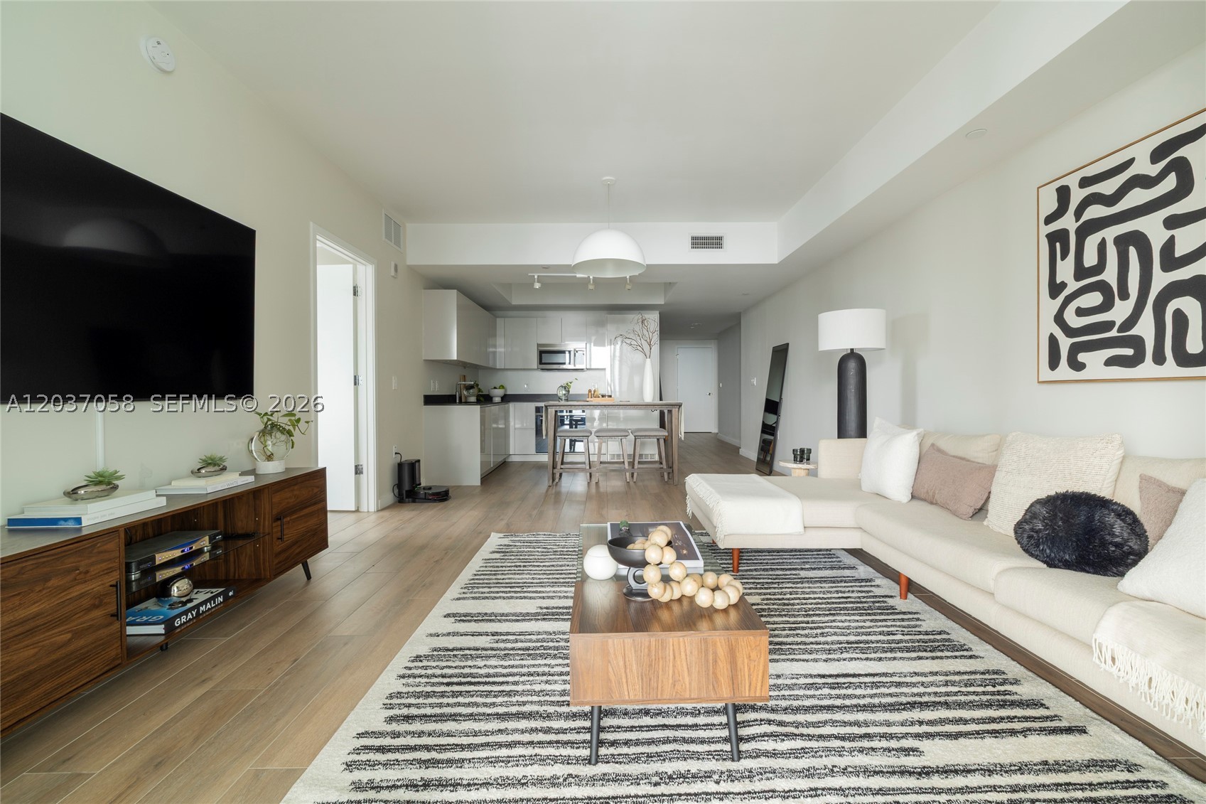 1010 Brickell Ave #4311, Miami FL 33131