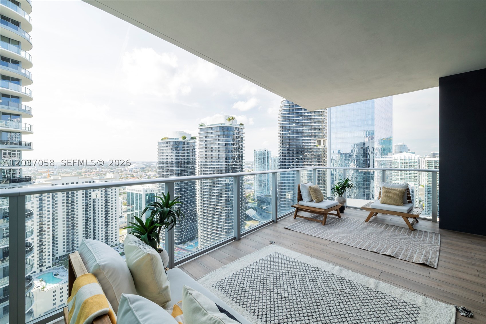 1010 Brickell Ave #4311, Miami FL 33131