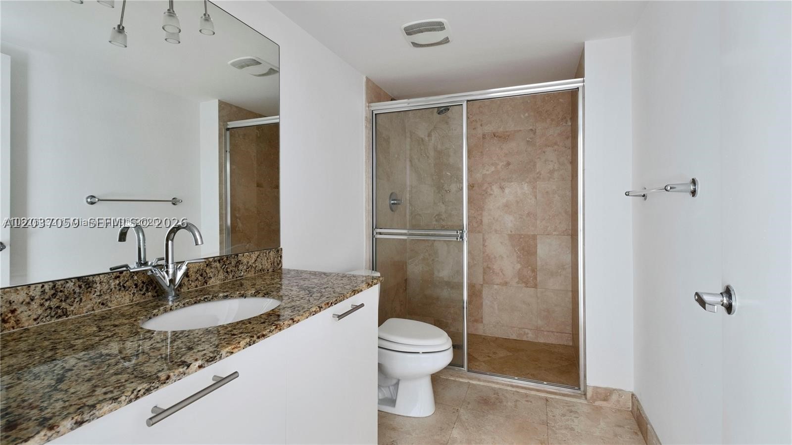41 SE 5th St #1016, Miami FL 33131
