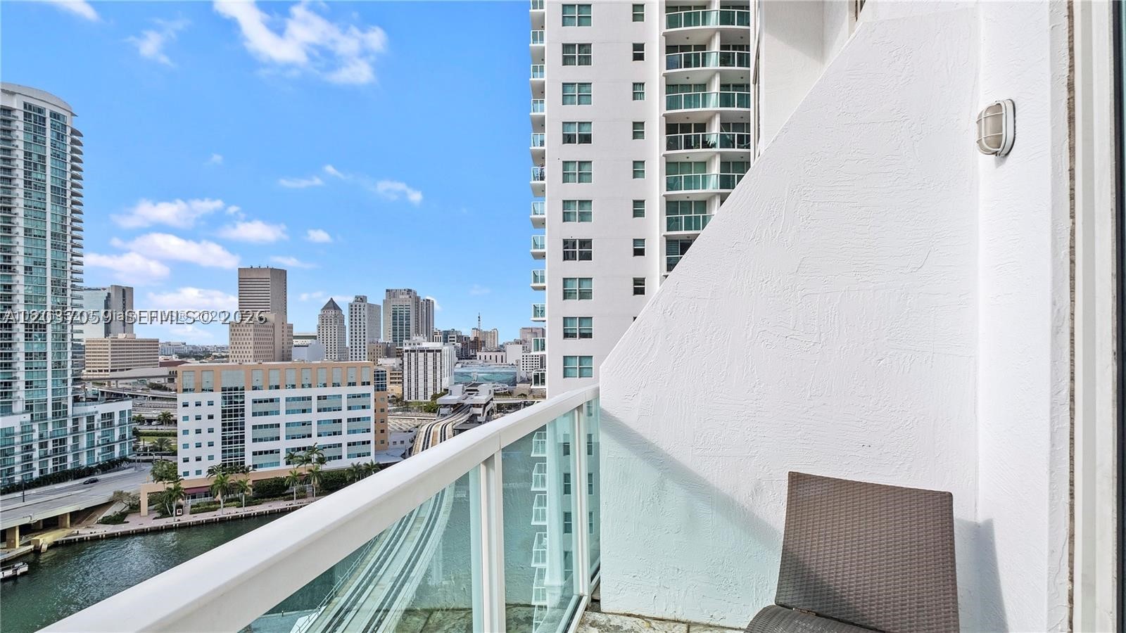 41 SE 5th St #1016, Miami FL 33131