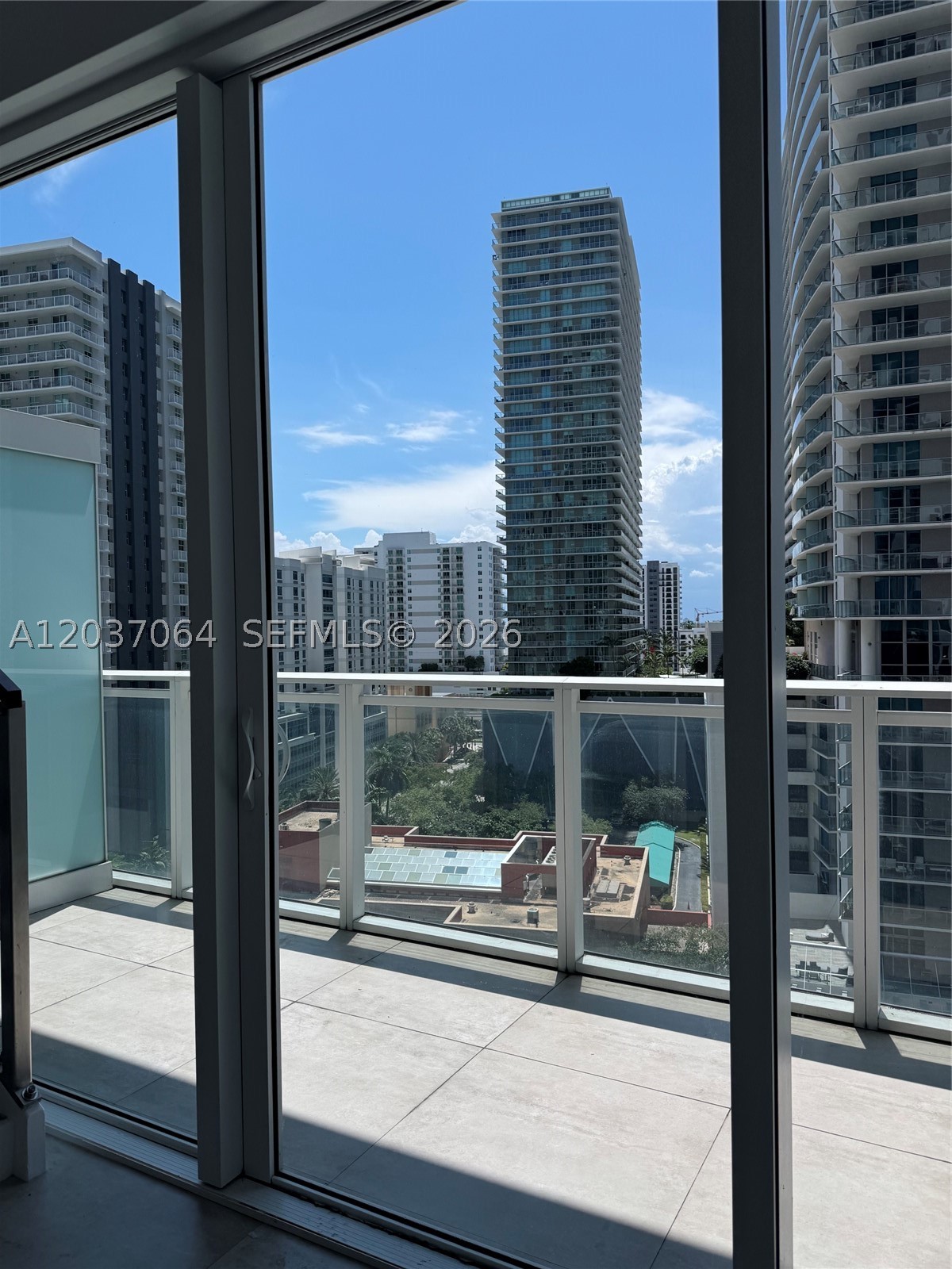 1080 Brickell Ave #1101, Miami FL 33131