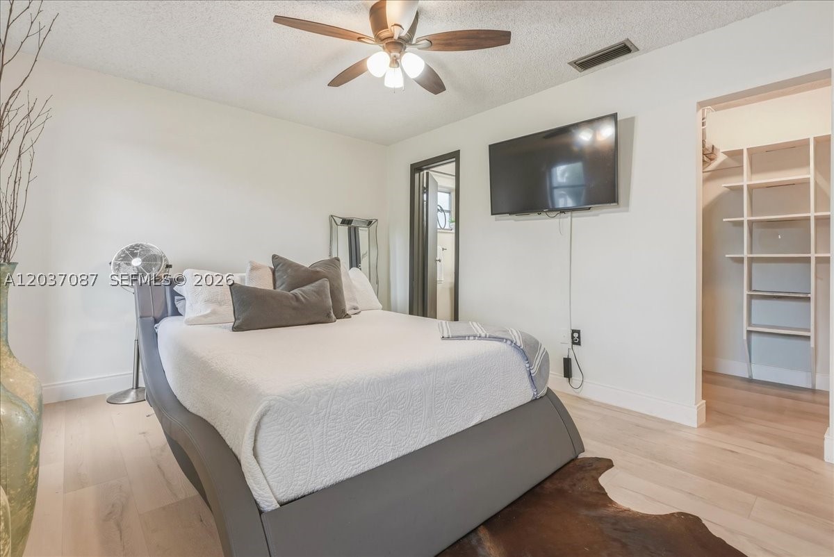 8580 NW 20th Ct, Sunrise FL 33322