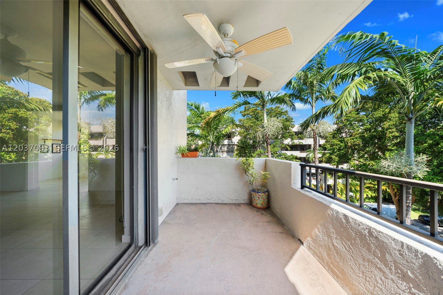 181 Crandon Blvd #301, Key Biscayne FL 33149