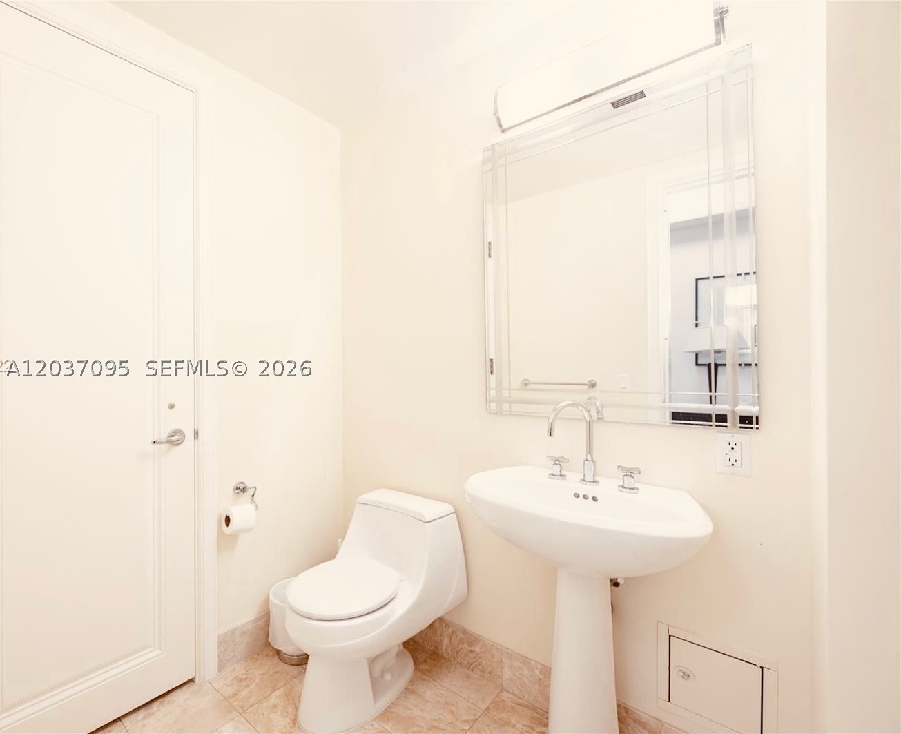 1435 Brickell Ave #3412, Miami FL 33131