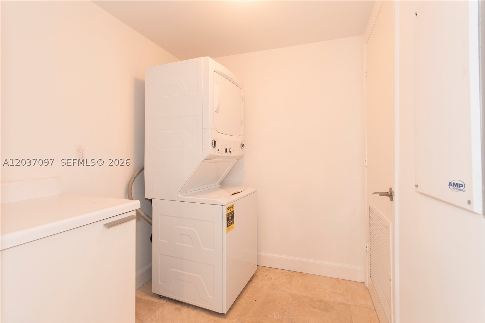 14951 Royal Oaks Ln #1001, North Miami FL 33181