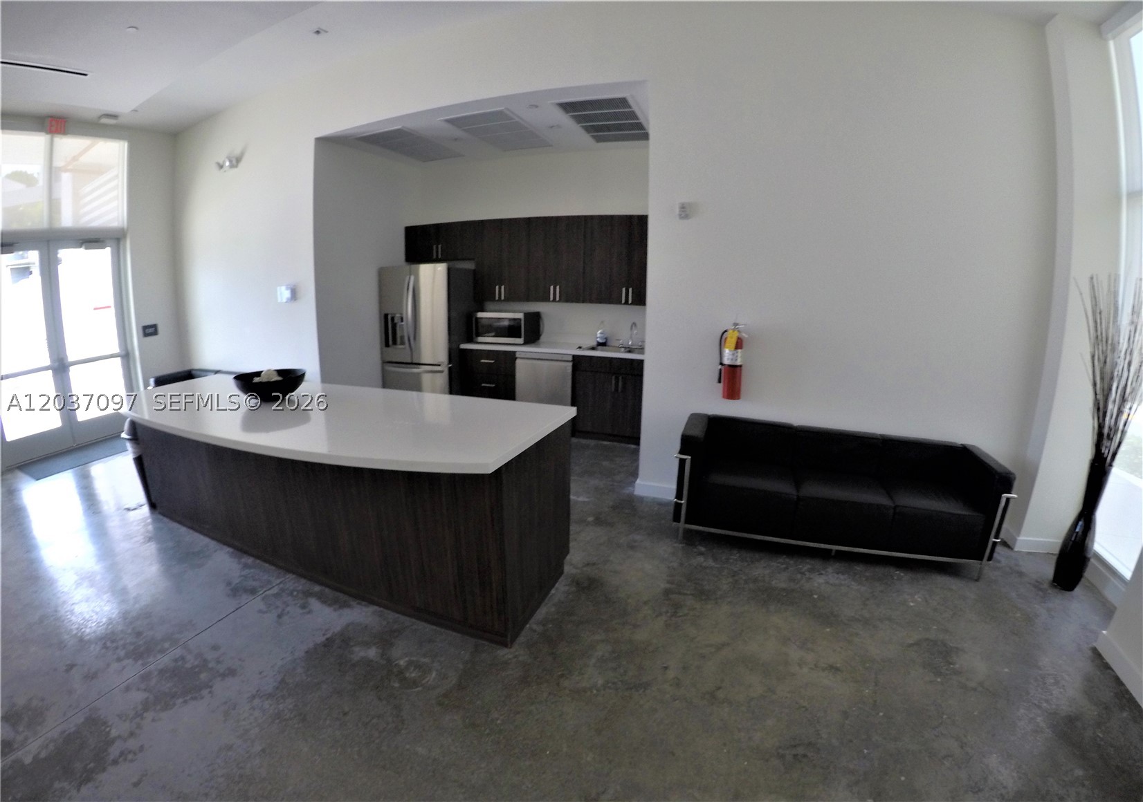 14951 Royal Oaks Ln #1001, North Miami FL 33181
