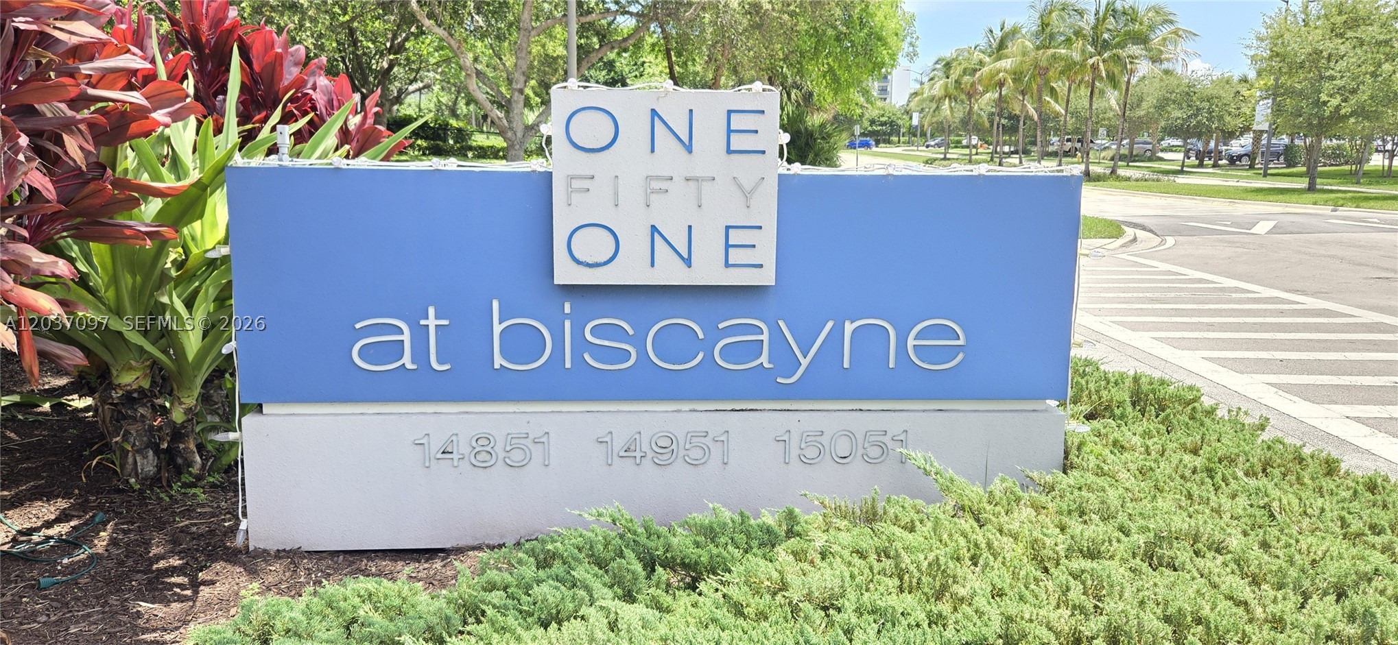 14951 Royal Oaks Ln #1001, North Miami FL 33181