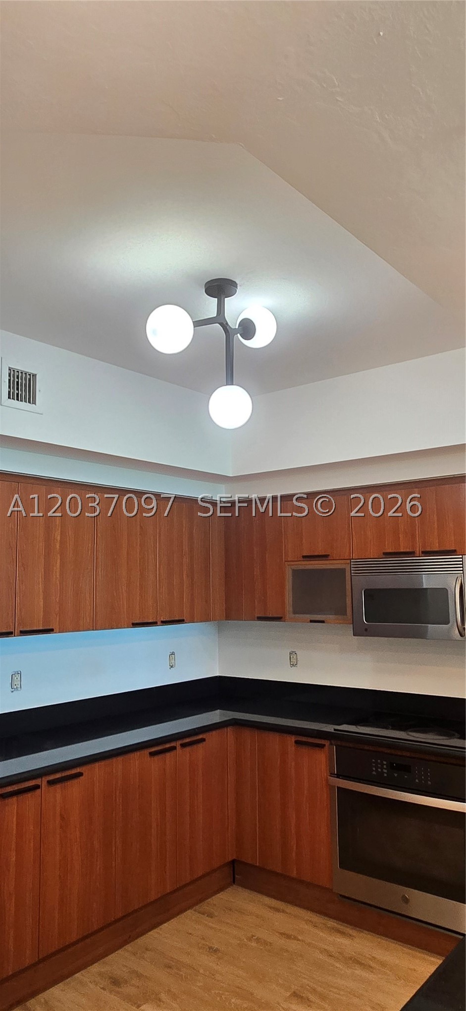 14951 Royal Oaks Ln #1001, North Miami FL 33181