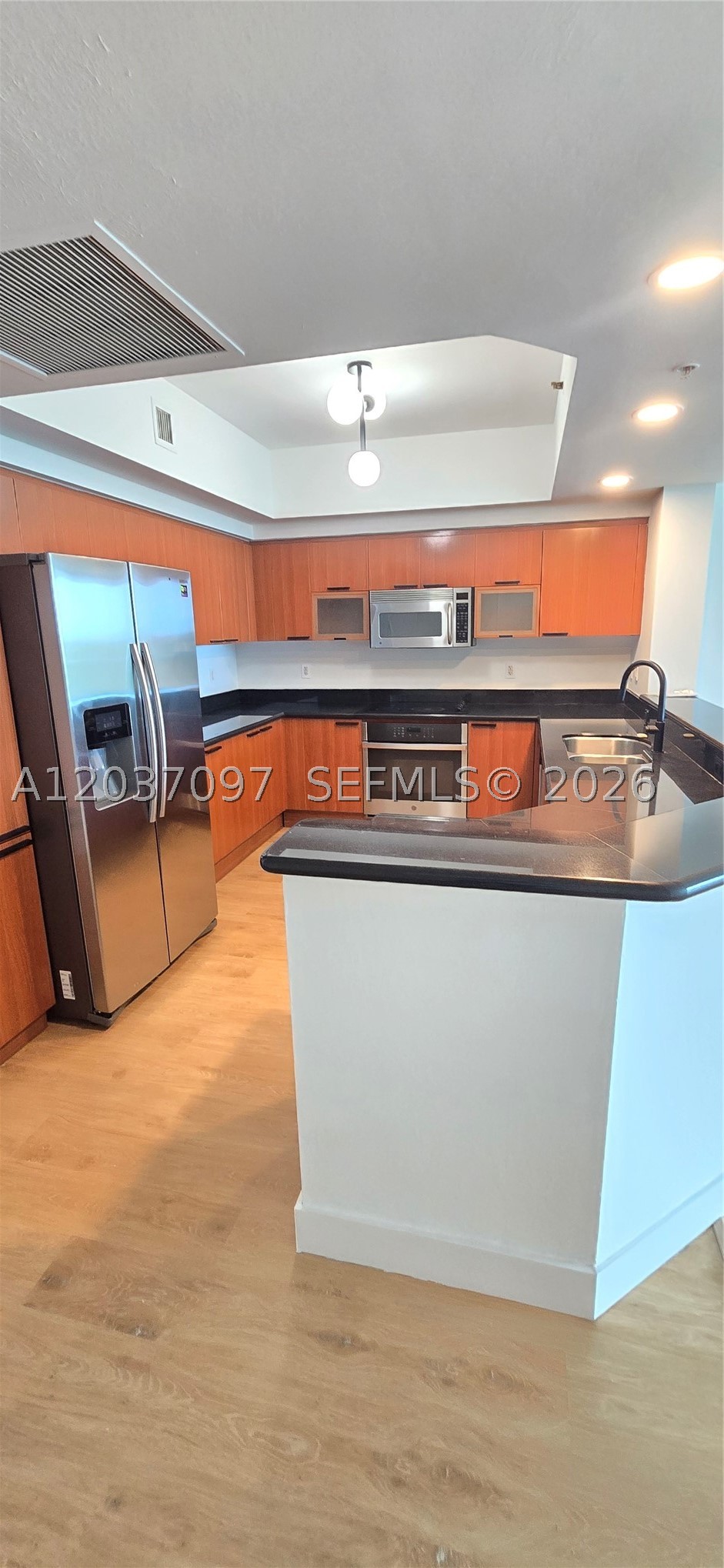 14951 Royal Oaks Ln #1001, North Miami FL 33181