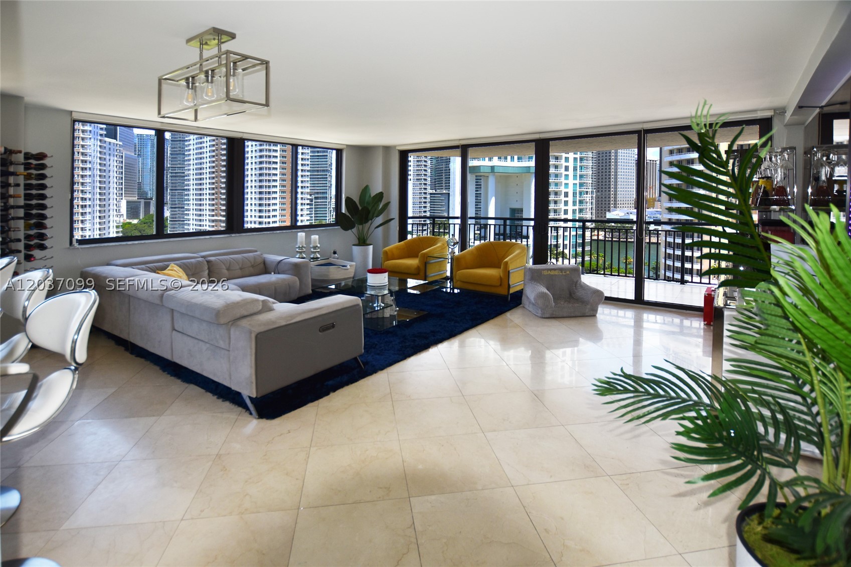 540 Brickell Key Dr #1513, Miami FL 33131