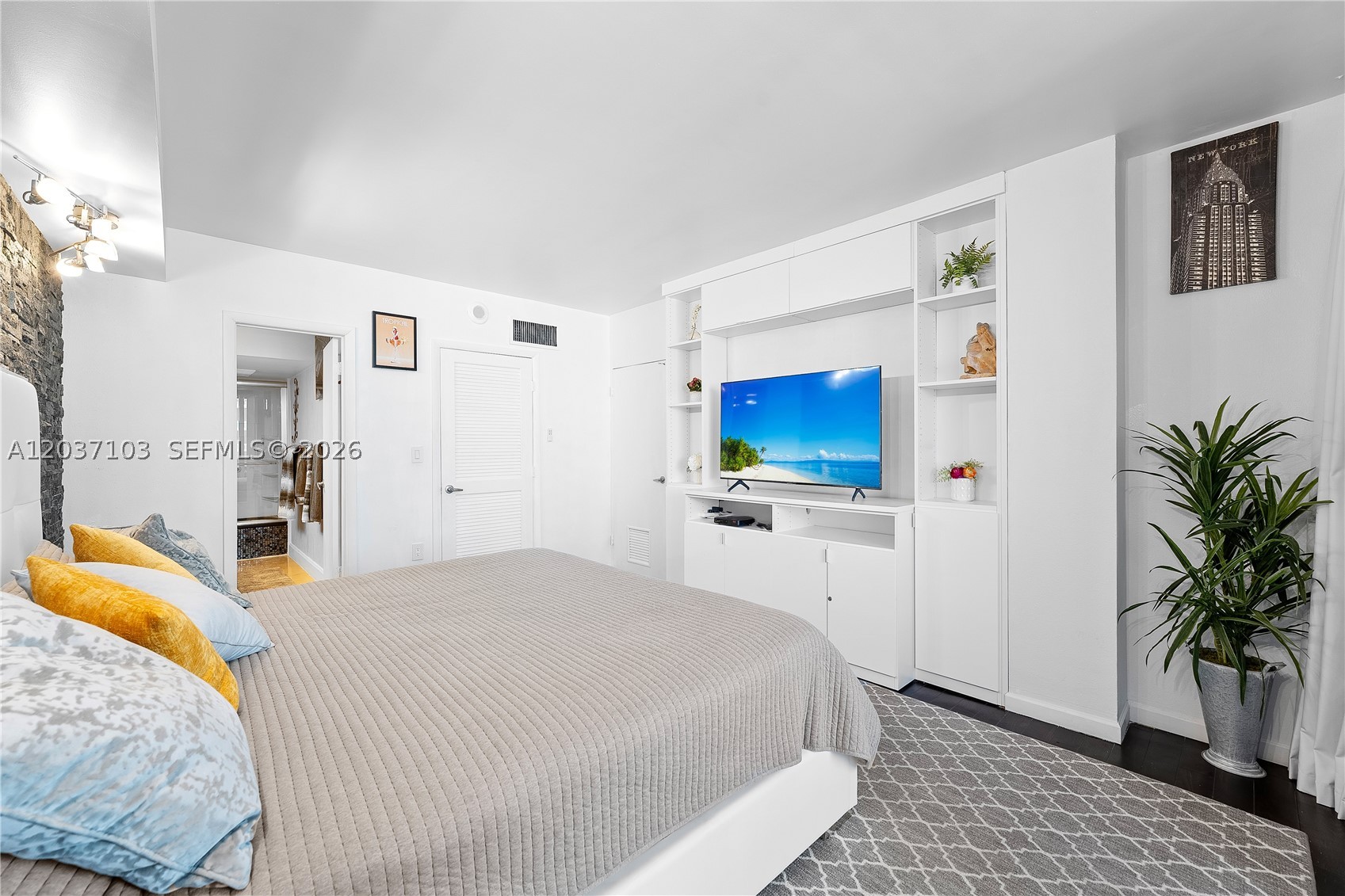 10275 Collins Ave #807, Bal Harbour FL 33154